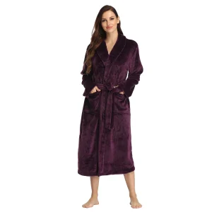 Women's solid color long-sleeved Bathrobe